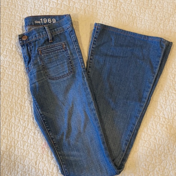 Women’s Gap Flare Jean 24/00 - Picture 3 of 5